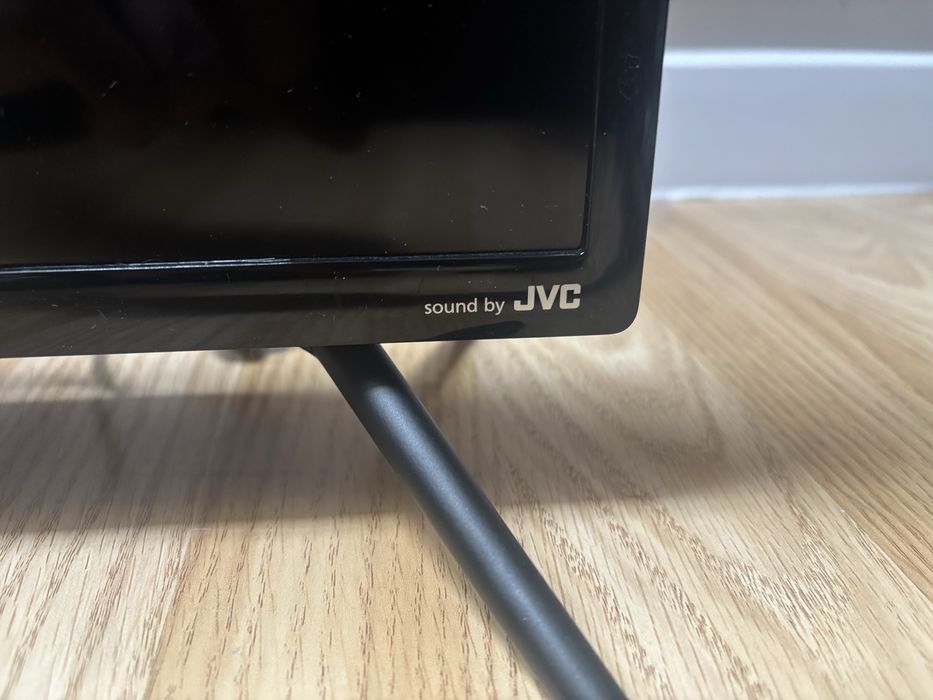 Телевізор KIVI 24H740LB [ SMART TV / T2 ]