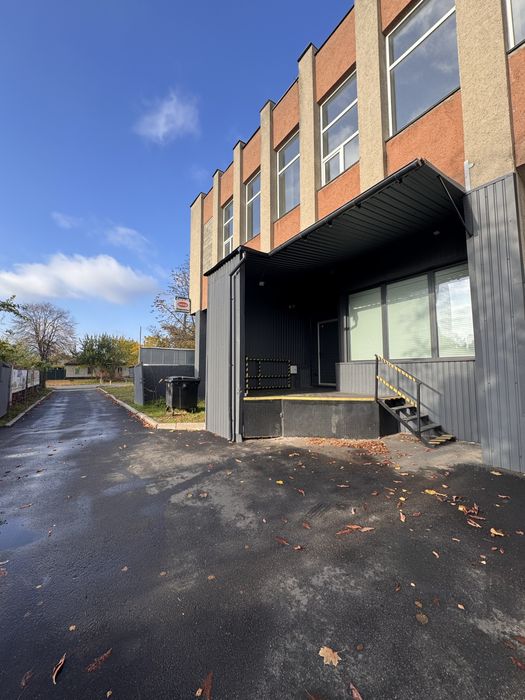 Комерційне приміщення в центрі міста