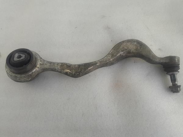 Braço de suspensão frente direito BMW 1 (E81)