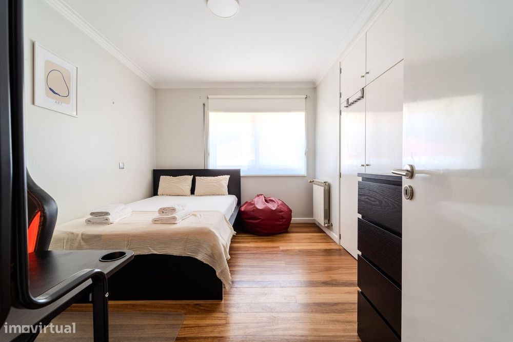 Quarto privado em apartamento partilhado, no Carandá, Braga