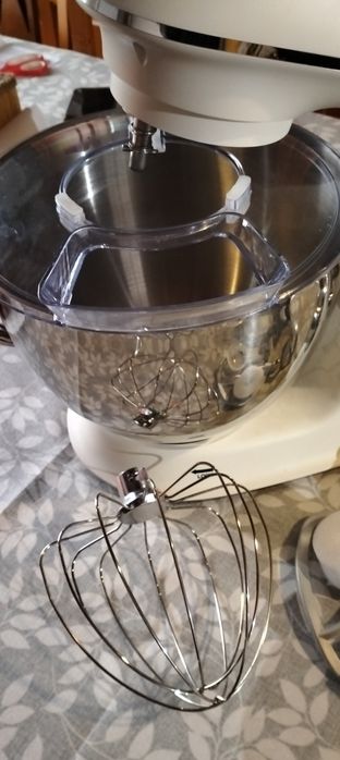 Batedeira eléctrica zuccle