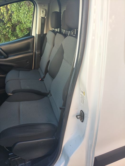 Peugeot Partner 1.6hdi 3L 2018 IVA dedutível