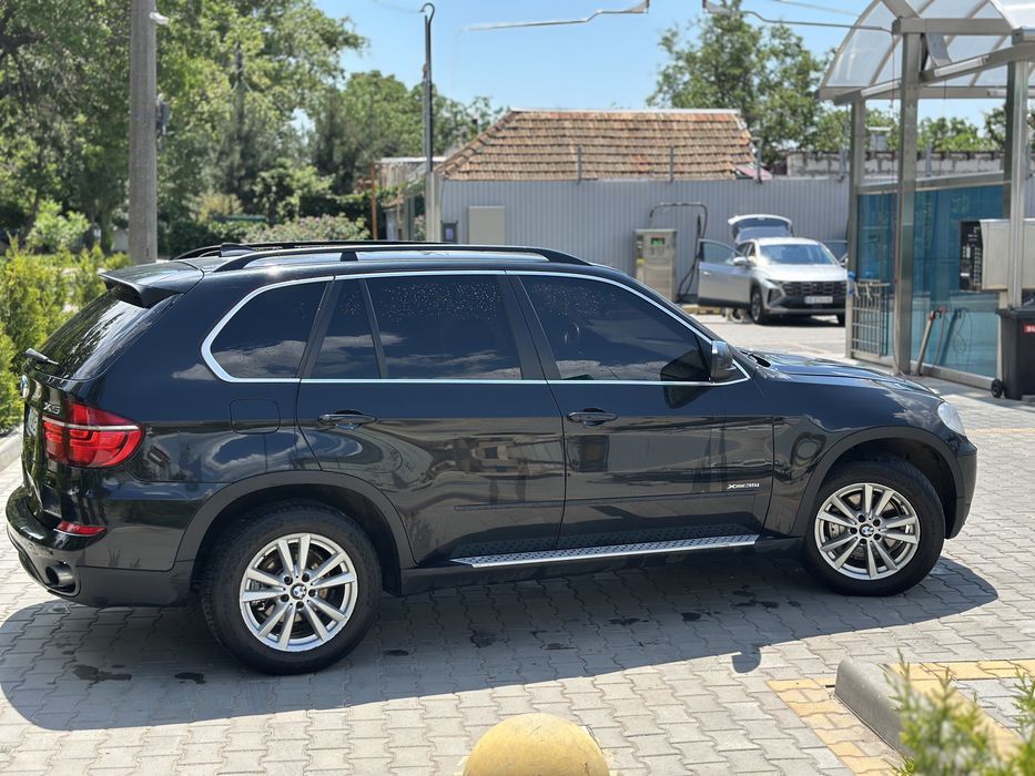 BMW X5 E70 2012p
