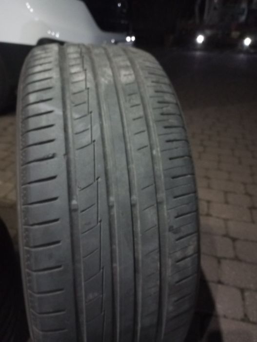 Opony letnie 245/45/18