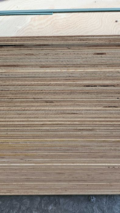 Sklejka iglasta sosnowa  2500 x 1250 x 12