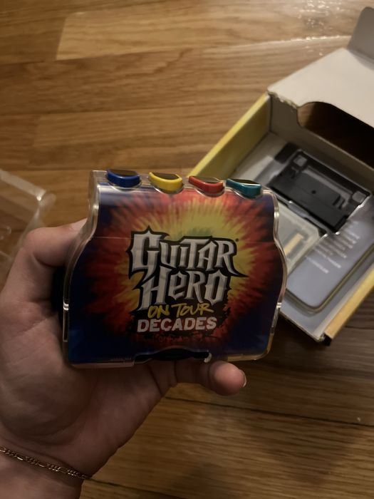 Nintendo DS – Guitar Hero On Tour: Decades (Complete, New)64551591128962121