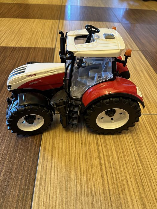 Bruder traktor Steyr