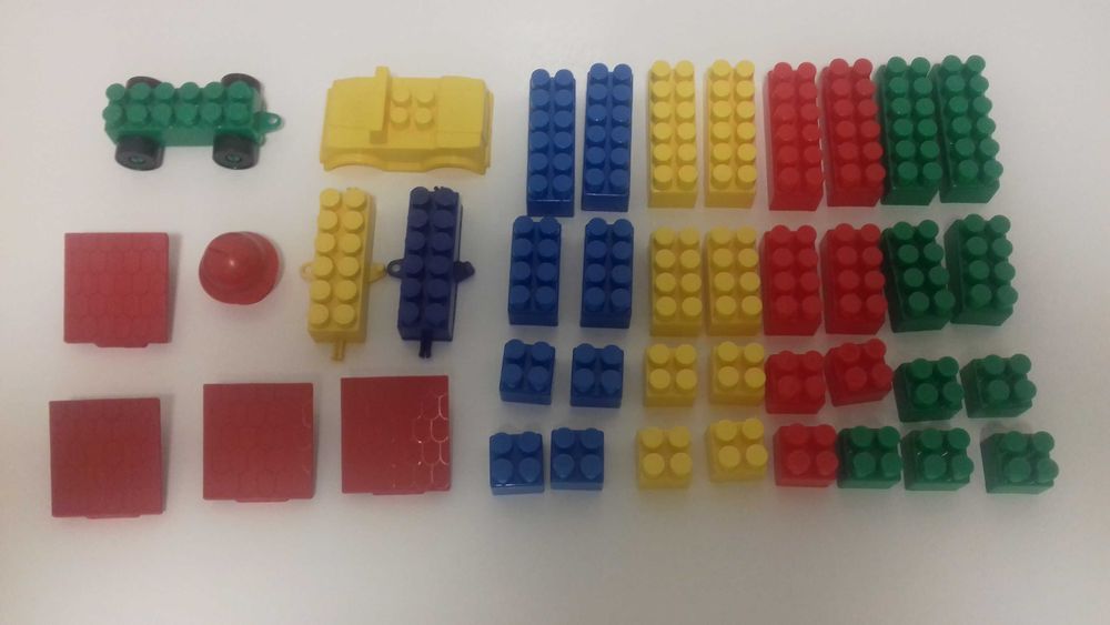 Klocki plastikowe ze strażakiem, do sprzedania