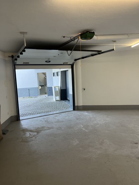 GARAGEM em arrendamento