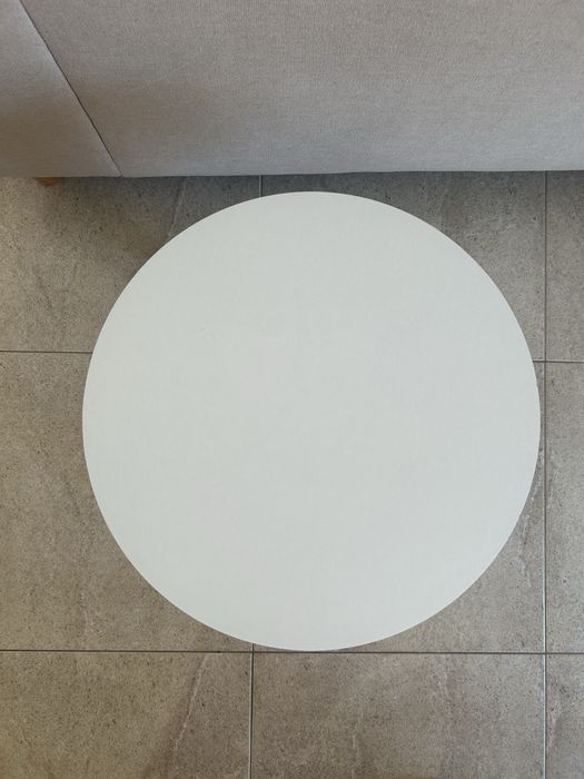 Mesa de apoio em madeira