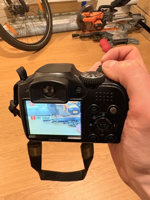 Fujifilm Finepix S5800