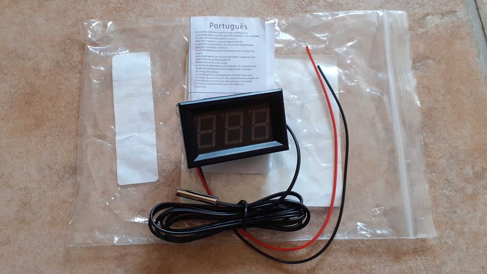 Termómetro digital, temperaturas de -50 a 110°C, alimentação 5-12V DC - Novo