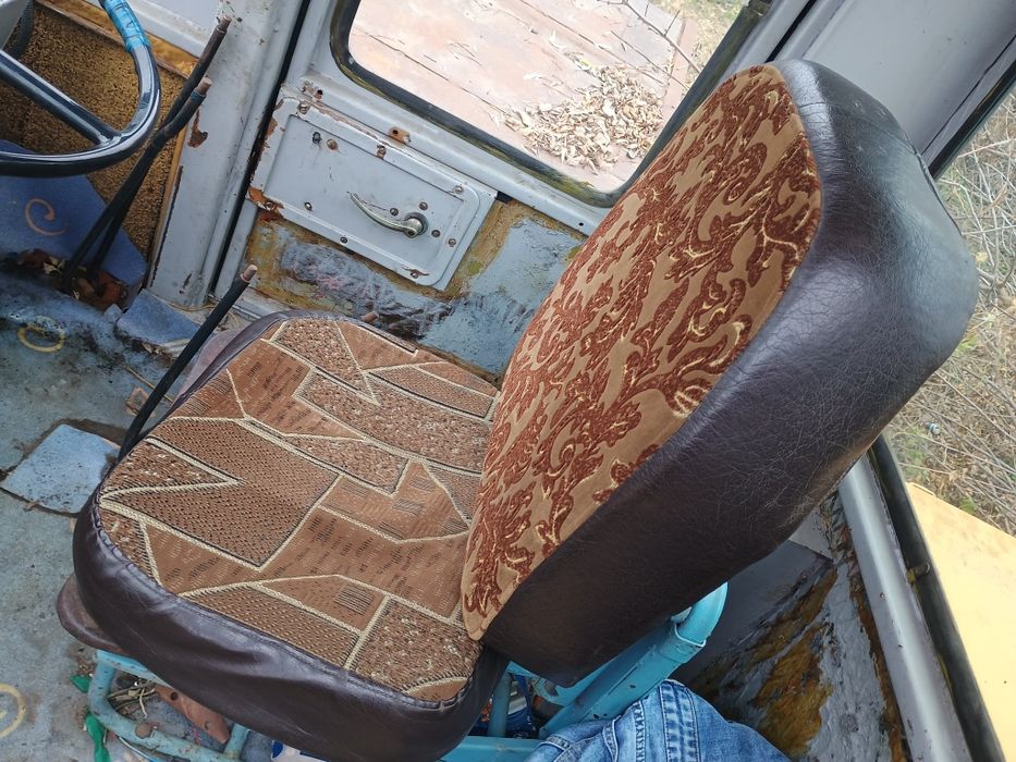 ТО-30 Фронтальний навантажувач