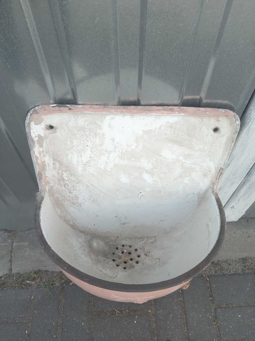 Stara umywalka żeliwna + syfon PRL