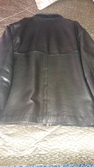 Blusão em pele homem L
