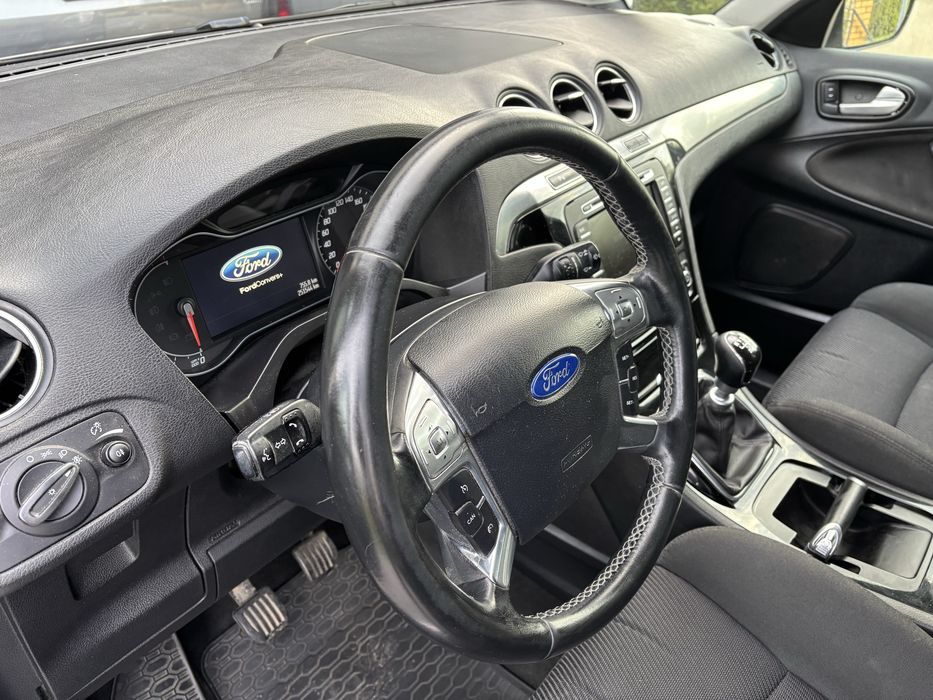 Sprzedam Ford  S Max 2,0 TDCI diesel, manual   2014 r., po serwisie olejowym