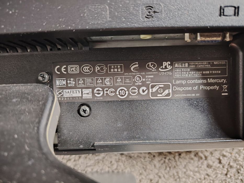 Monitor LCD TFT 20 polegadas