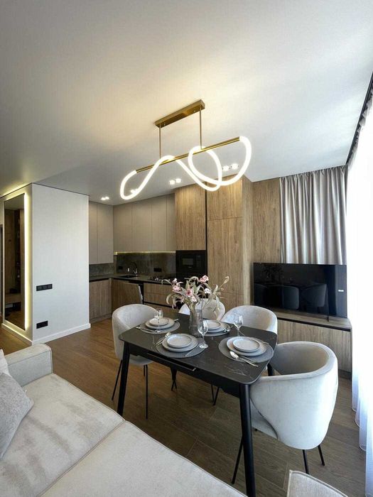 Продаж сучасної 1-кімнатної квартири в ЖК Central Park | Дизайнерський ремонт | 43 м²