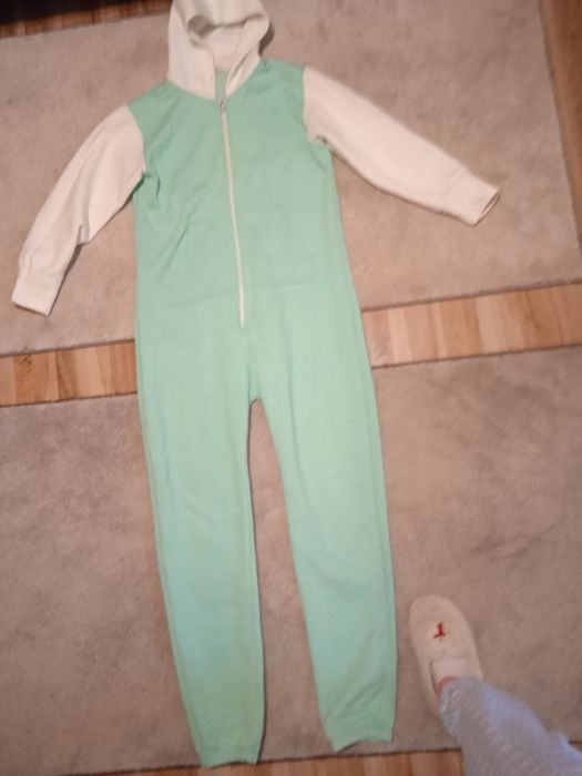 Продаю піжаму - кегурумі , одяг для дому р М