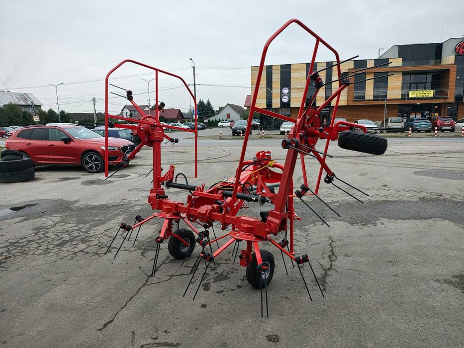 Przetrząsacz Karuzelowy - Przetrząsarka - Pająk - Metal Technik 5,2 m