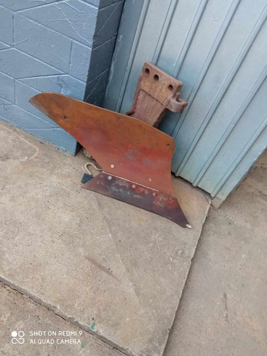 Корпус плуга в зборі