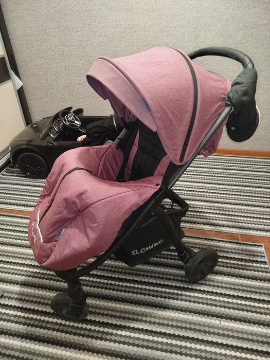 Продам коляску в гарному стані.