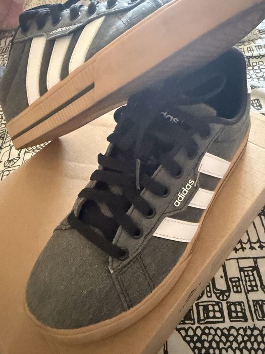 Кросовка Adidas 40