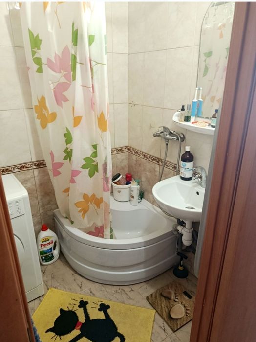 Продається 1-кім квартира з ремонтом вул. Червоної Калини 32 Д ( масив Троєщина)