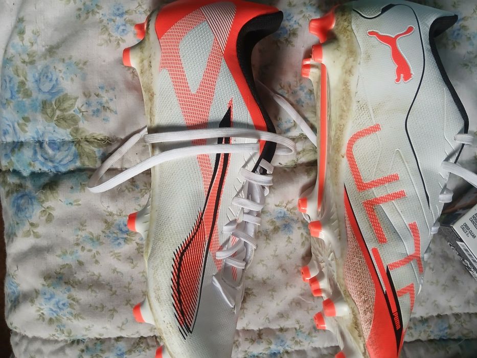 Chuteiras Puma Ultra FG