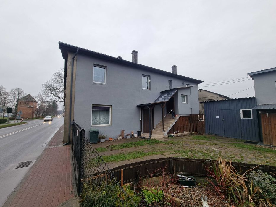 Bliźniak plus osobna kawalerka w Trzebiatowie