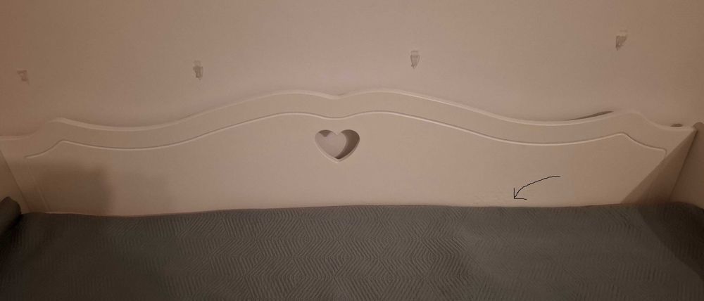 Sprzedam łóżko dla dziewczynki z materacem (160x80)