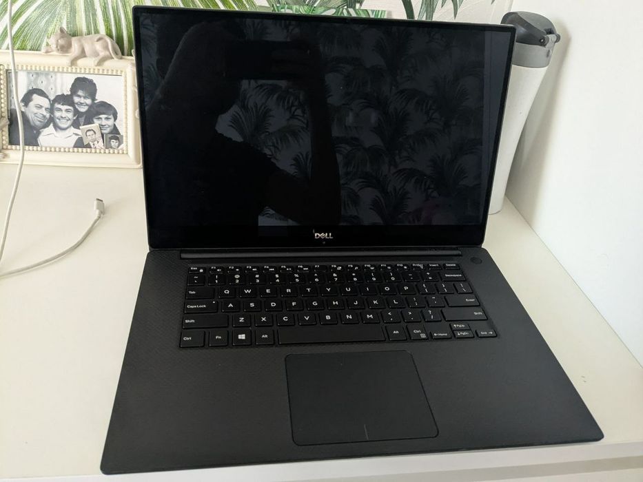 Dell Precision 5530 - i9, 32GB, 512GB SSD, NVidia Quadro P2000, 4K