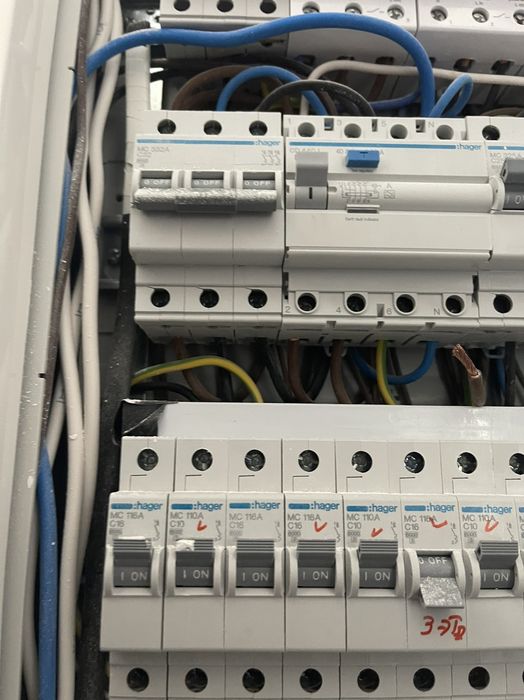 Електрик Знижки Оплати по факту роботи