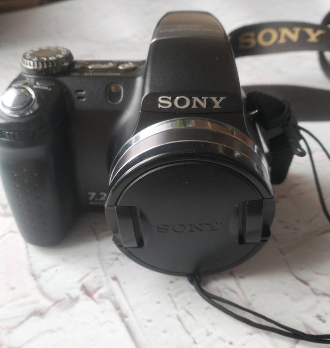 Фотоапарат SONY у кофрі