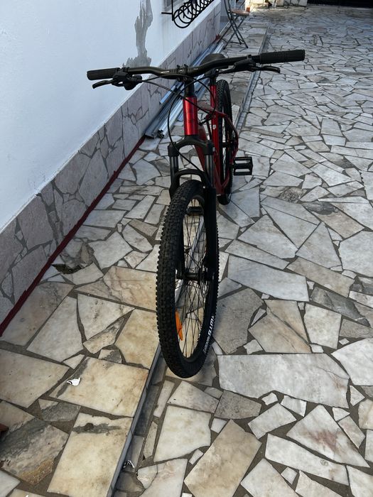 Vendo Bicicleta nova  um mes de uso apenas