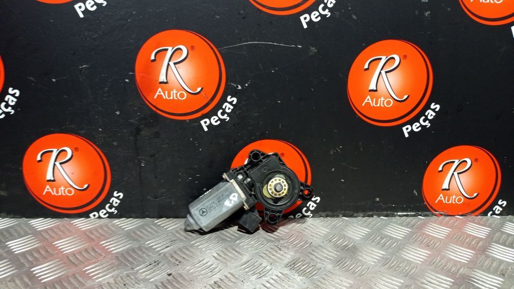Motor Do Elevador Porta F.D Mercedes-Benz C-Class (W203)