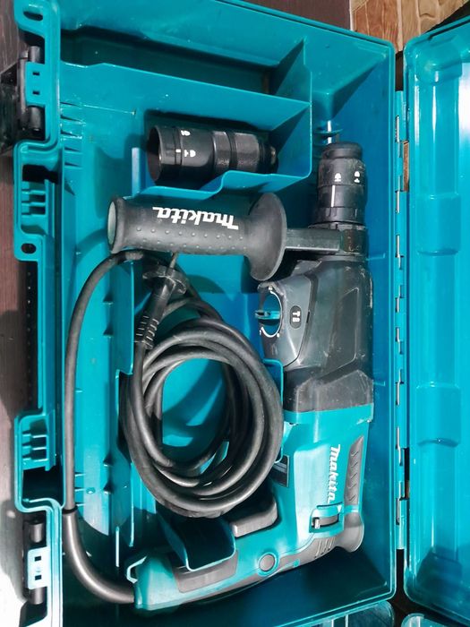 Перфоратор Makita HR 2610T