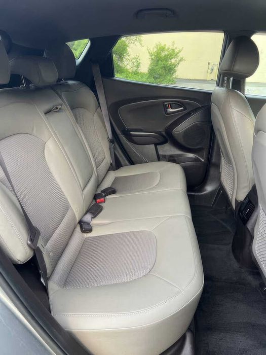 Hyundai Tucson      2015