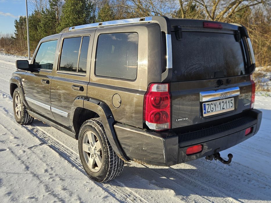 Jeep Commander 3.0 Limited * Europa * 7 osob* Bezwypadkowy