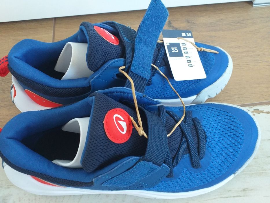 Buty 35 na wf playful fast scratch decathlon