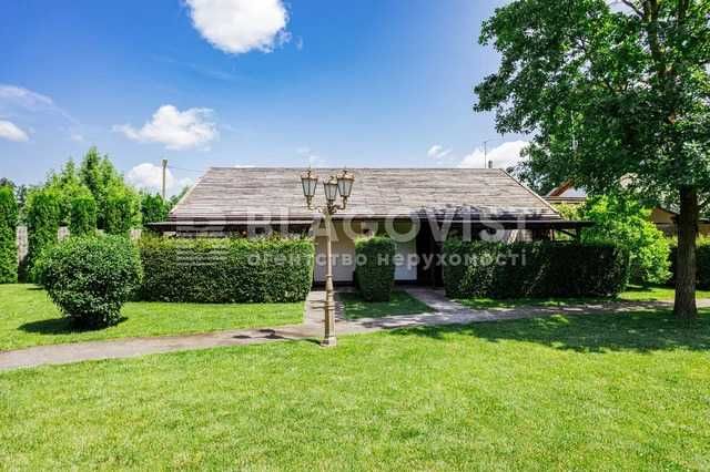 Пирново  - отель 3500 м кв на 1 га