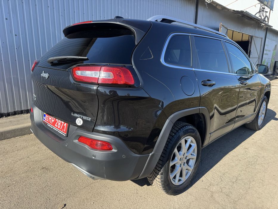 Jeep Cherokee 2.2 d 4*4 з Швейцарії