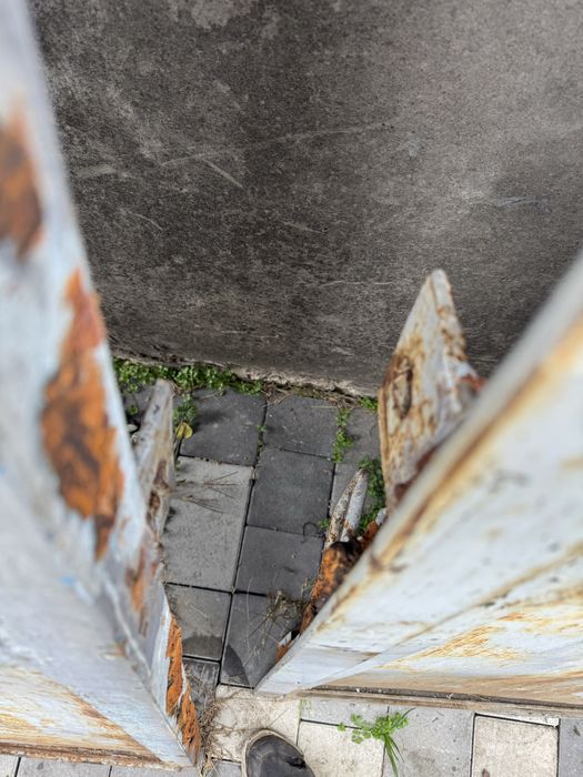 Ворота металеві міцні доставка