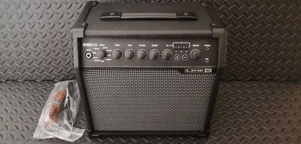 Wzmacniacz Cyfrowe Combo Gitarowe Line6 Spider V 20 Mk Il
