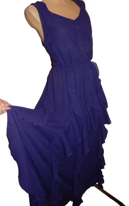 Sukienka ASOS maxi falbany plus size