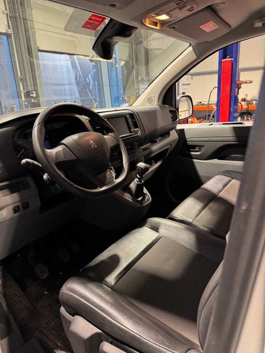 Peugeot Expert 1.5, 120cv, 2022