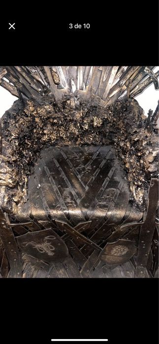Cadeira de Trono igual á GAME OF THRONES