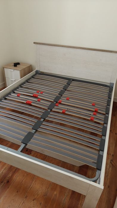 Estrado de Cama de Casal 150x190 com Reguladores Lombares (Estado Impecável)