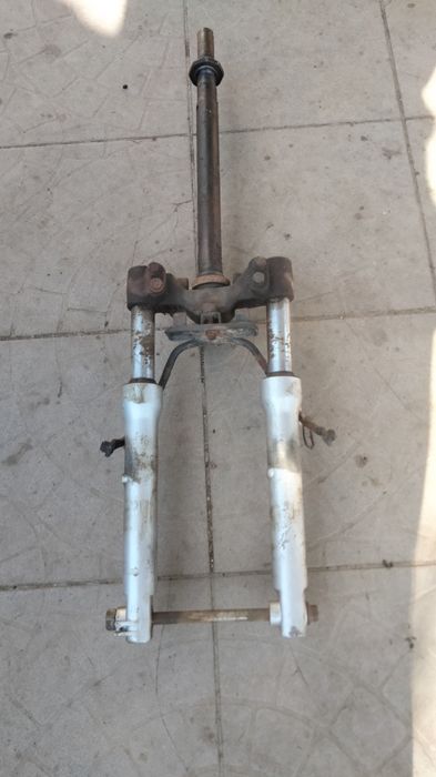 Тормозний супорт на скутер