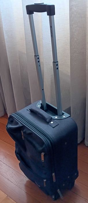 Vendo mala de cabine NOVA 50/30/20